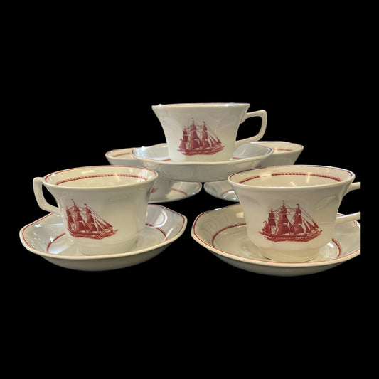Wedgwood Flying Cloud Cup and Saucer Set of 5