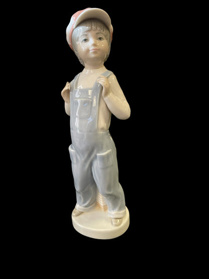 Lladro Boy with Accordion