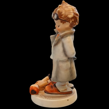 Hummel Doctor Figurine #127