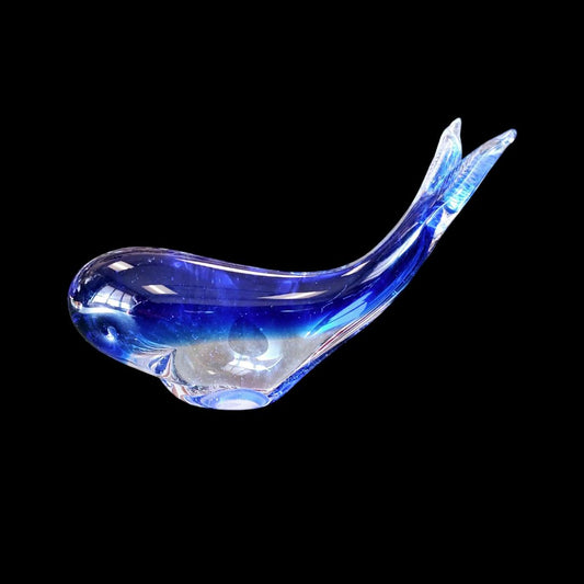 5th Avenue Crystal Blue Whale