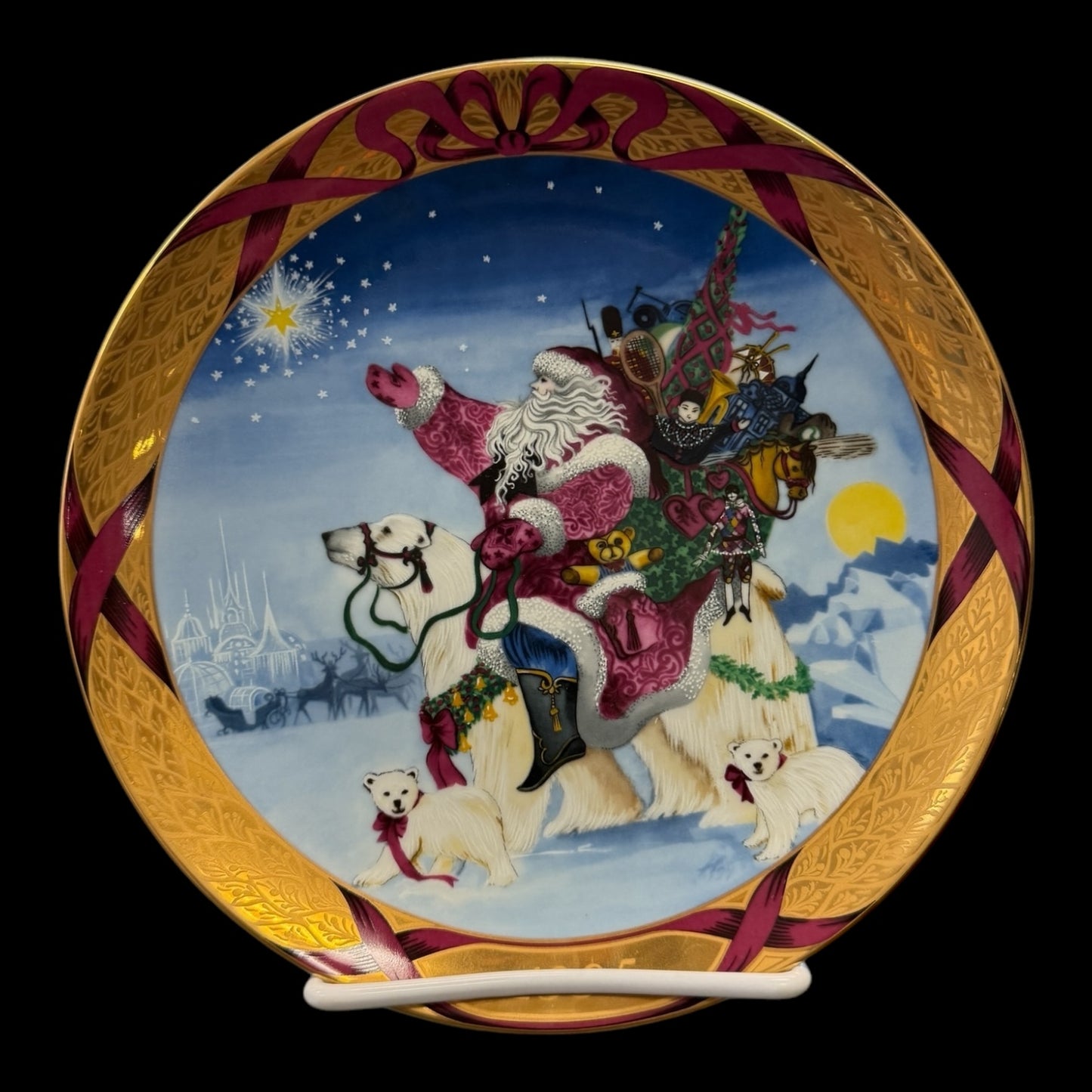 Bing and Grondahl Santa in Greenland Plate