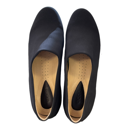 Ecco Black Abelone Shoe Size 40