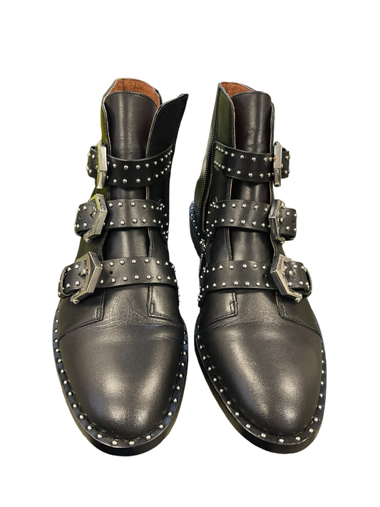 Gianni Bini Harlee Boot Size 9M
